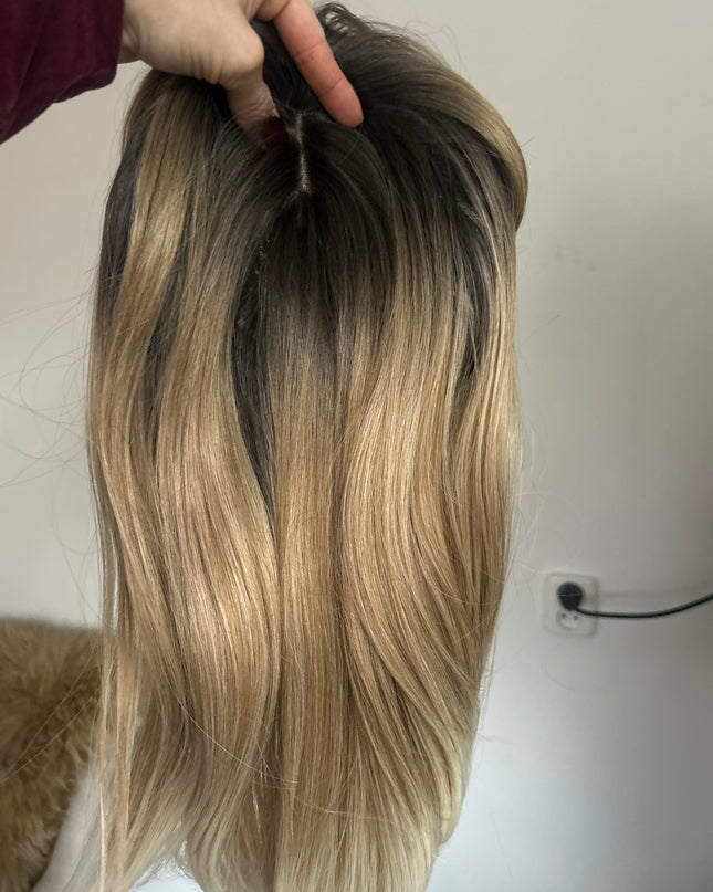 Salon exclusive fiber topper Milou