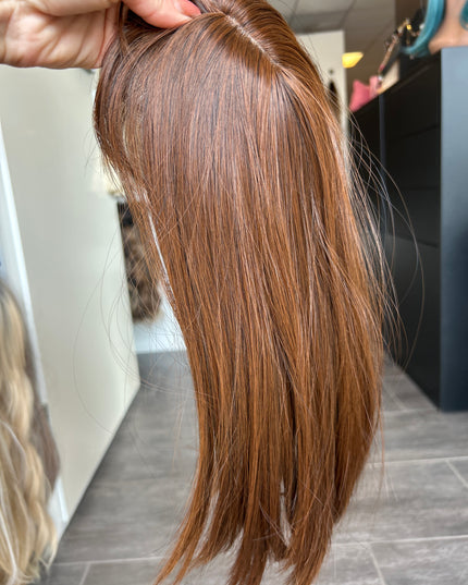 Fiber topper chestnut  straight