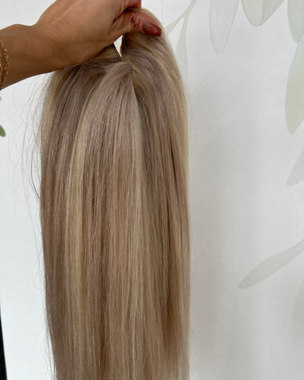 Human hair v-part light ash blond