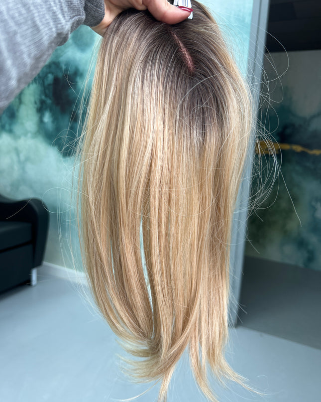 Salon exclusive fiber topper Maria