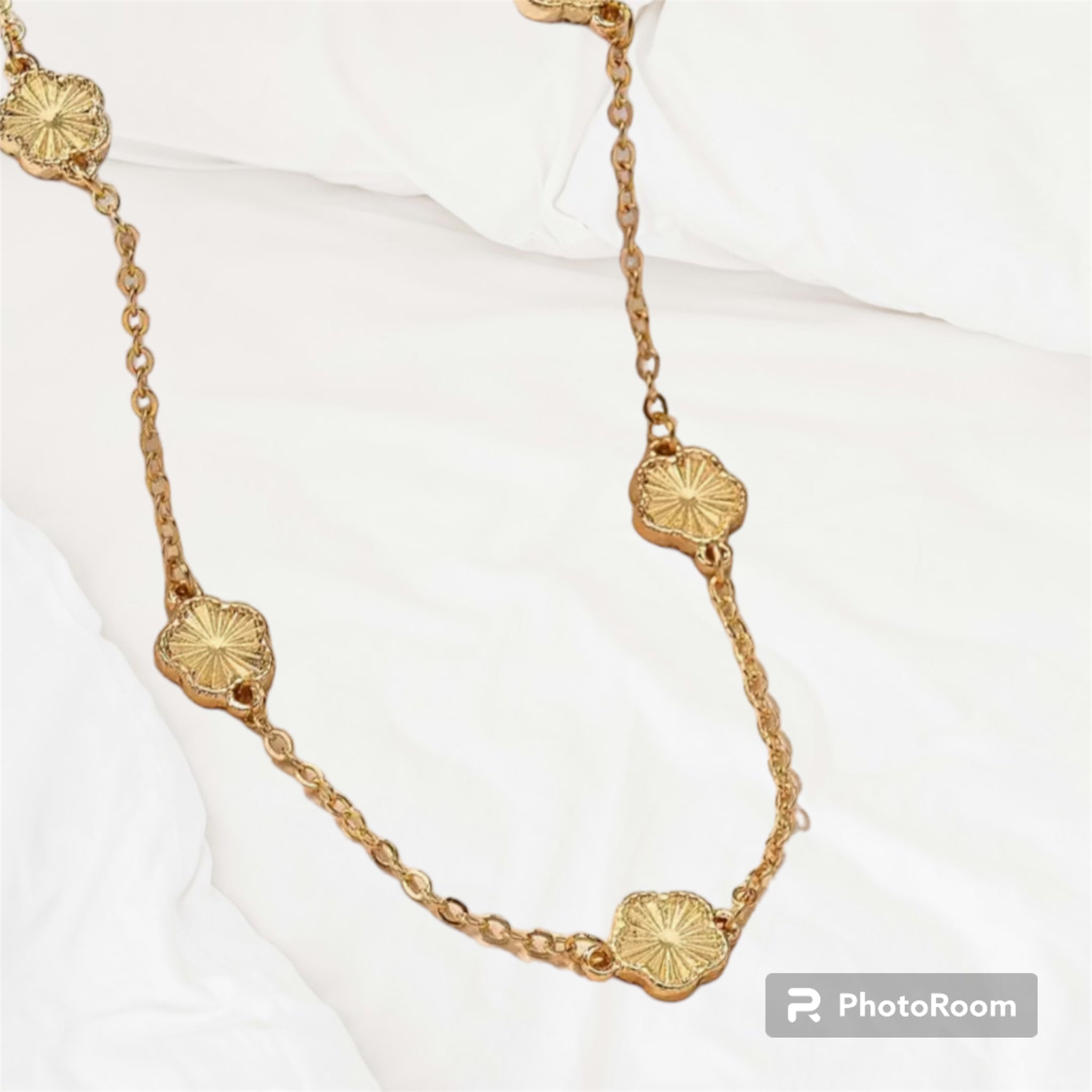 Thea Chain Clover Gold Plated
